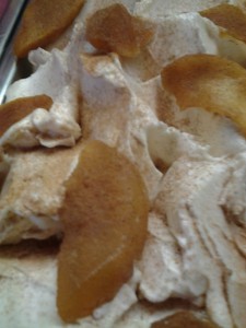 GELATO DI MELA COTTA ALLA CANNELLA